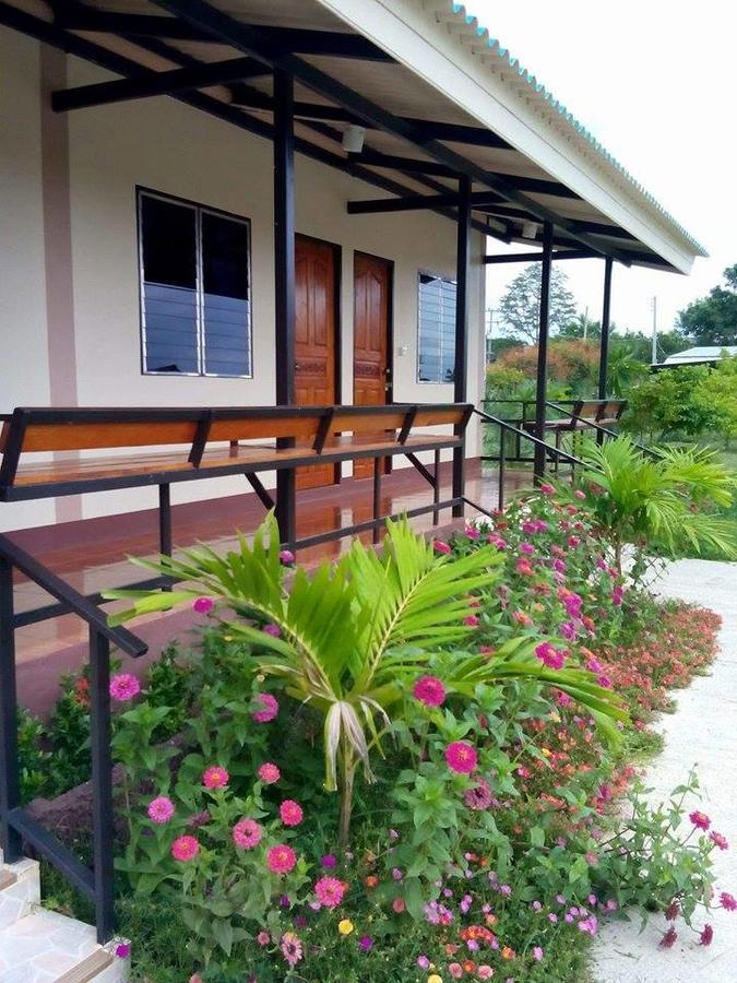 Golden Palm Resort Chiang Mai Eksteriør billede